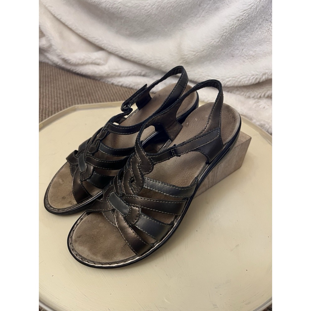 Women Clarks Metallic Bronze Sandals Lexi Marigold Sz 7.5 Gladiator